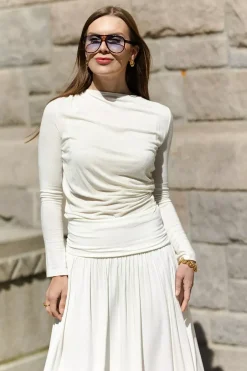 Alyssa Top Coconut Milk^VIVEH Fashion