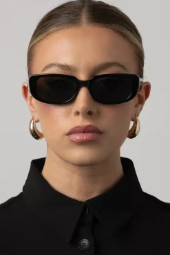 Backstreet Black/Smoke^OTRA EYEWEAR New