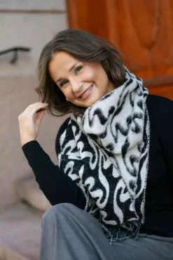 Bambino XS Scarf Black Mix^HOLZWEILER Clearance