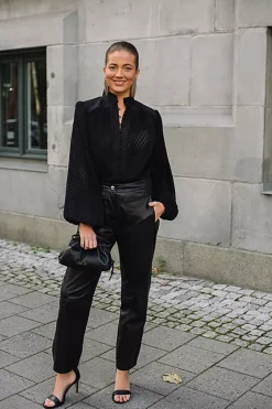Barolo Blouse Black^HIIL STUDIO Online