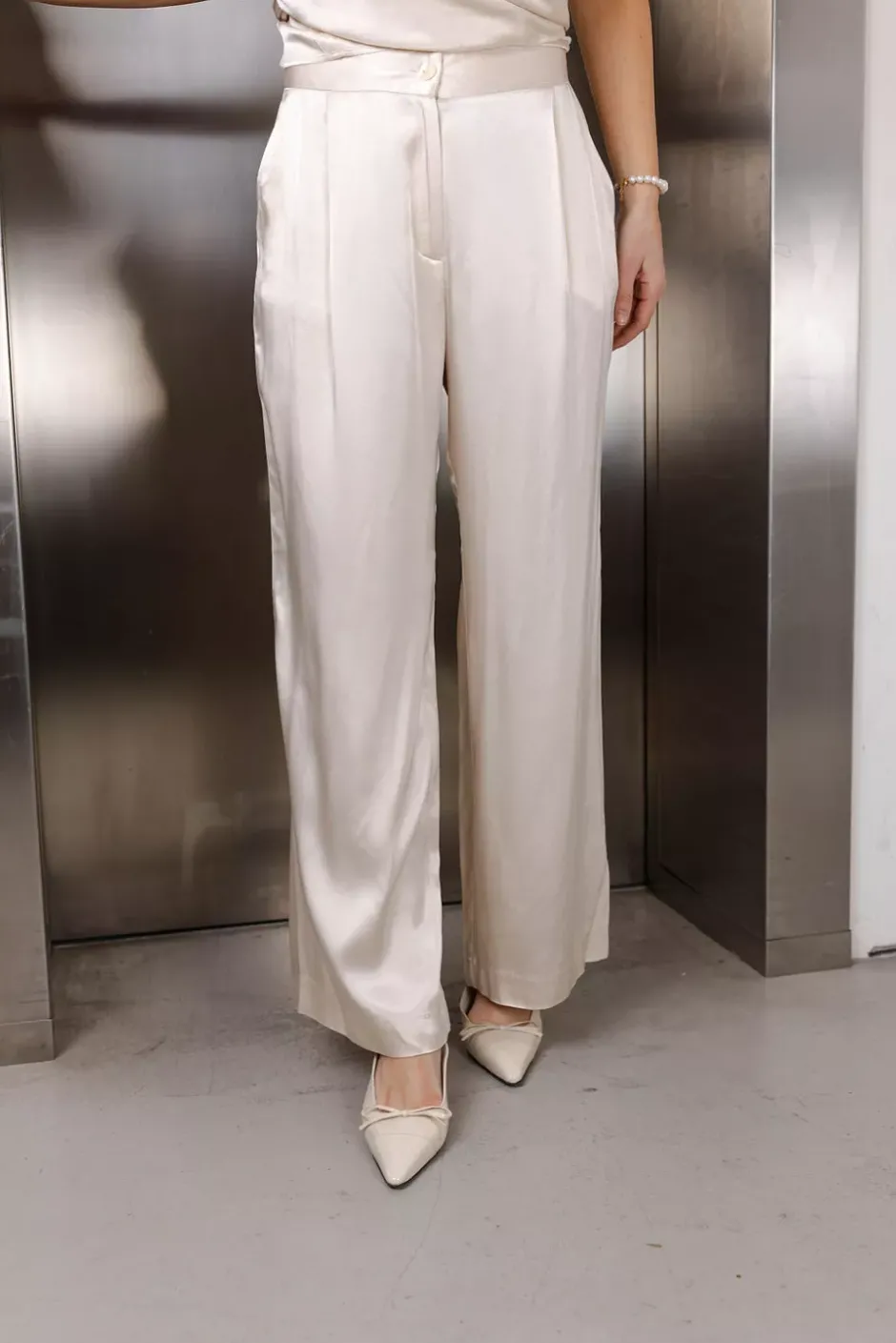Cedar Trouser Champagne^VIVEH Online