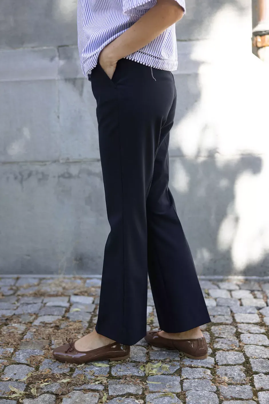 Clara Fv Ankle 285 Navy^FIVE UNITS Hot
