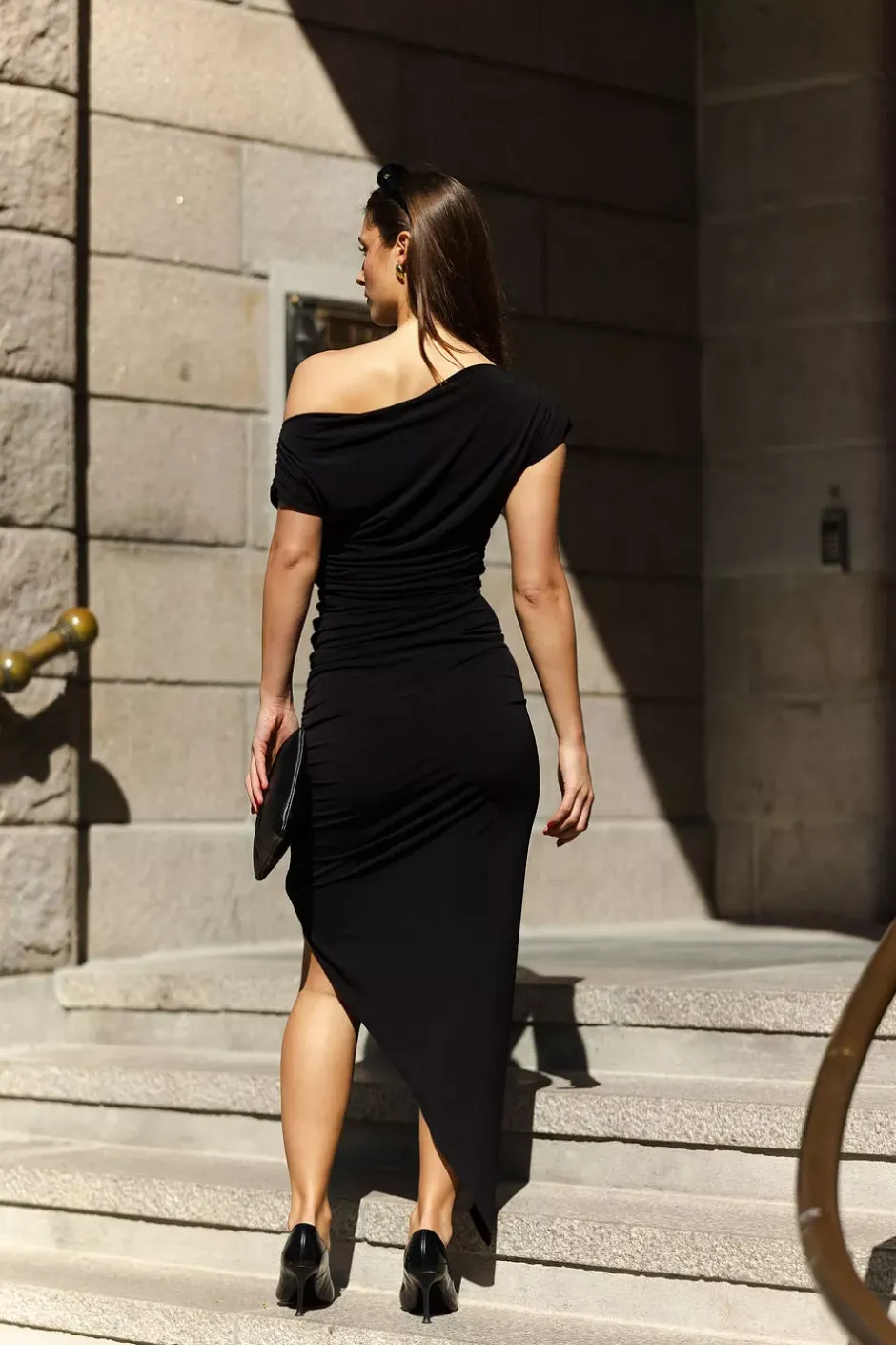 Columbine Dress Black^VIVEH Fashion