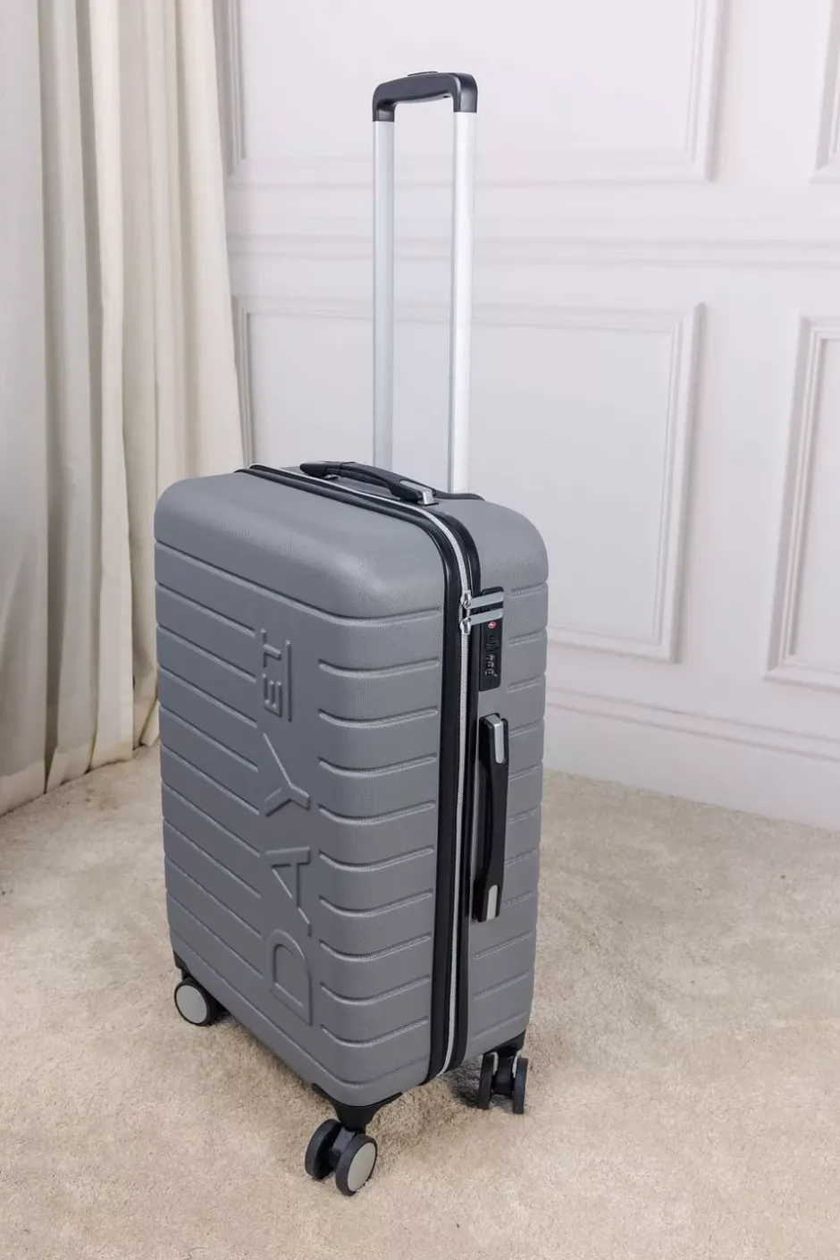 CPT 24 Suitcase Lux December Sky^DAY ET Online