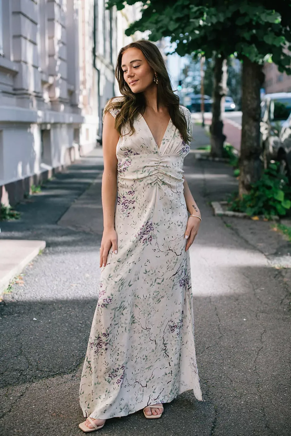 Crepe Satin V-Neck Gown Dreamy Lilac^BY TIMO New