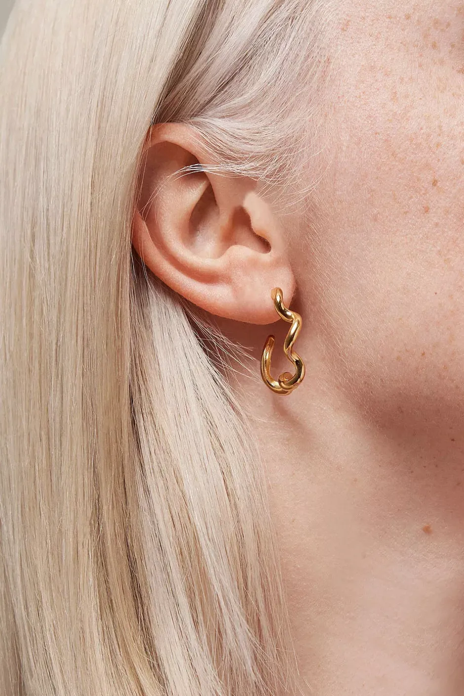 Curly Hoop Gold^ENAMEL COPENHAGEN Fashion