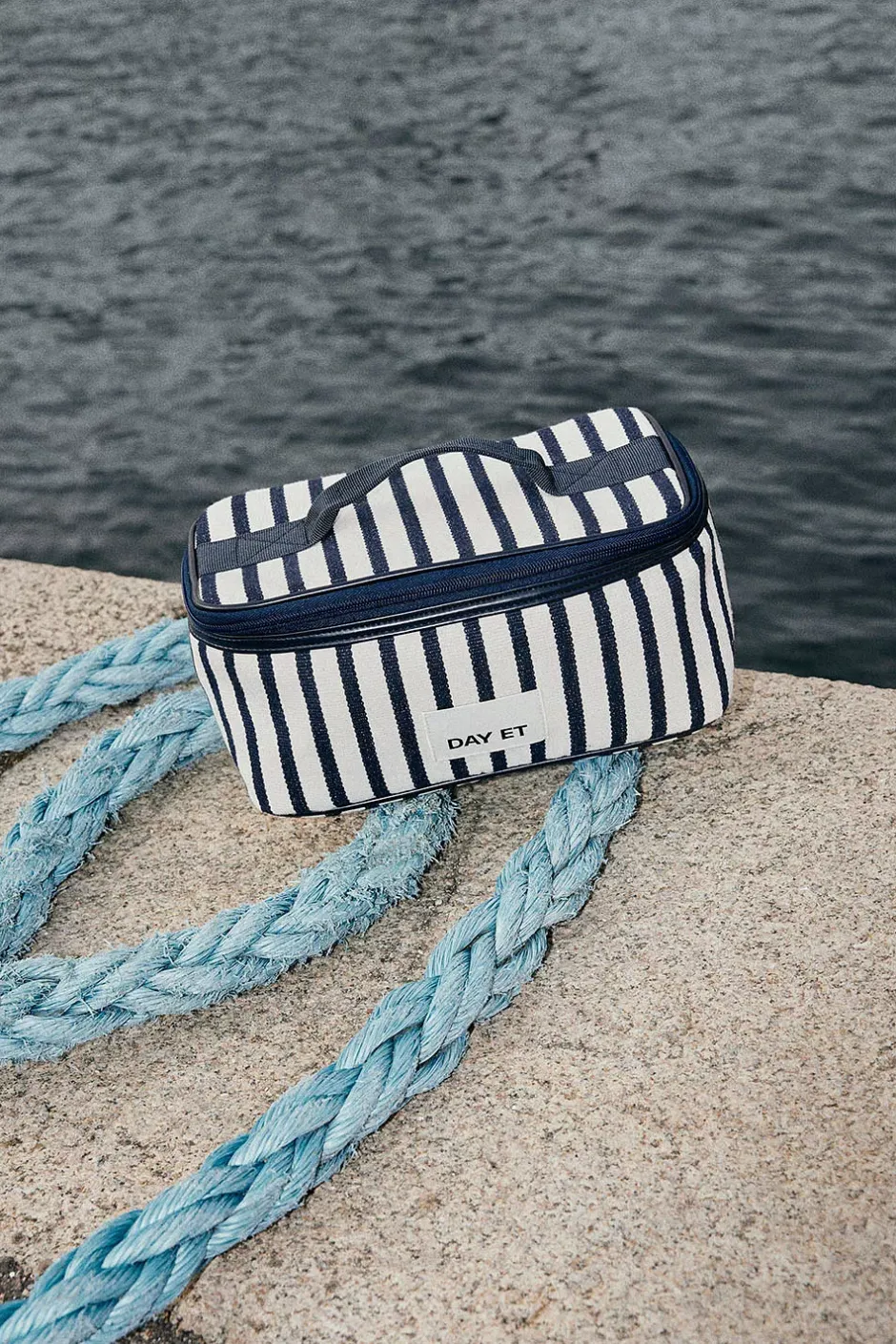 Gweneth J Beachy Box Navy Blazer^DAY ET Outlet