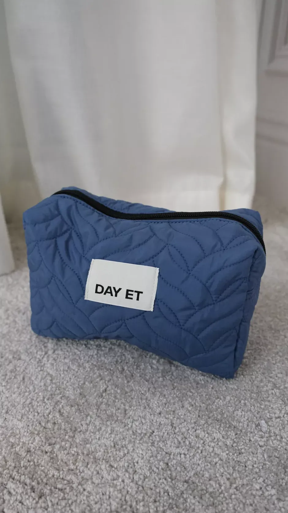 Gweneth Re-Q Lush Washbag Small Bijou Blue^DAY ET Fashion