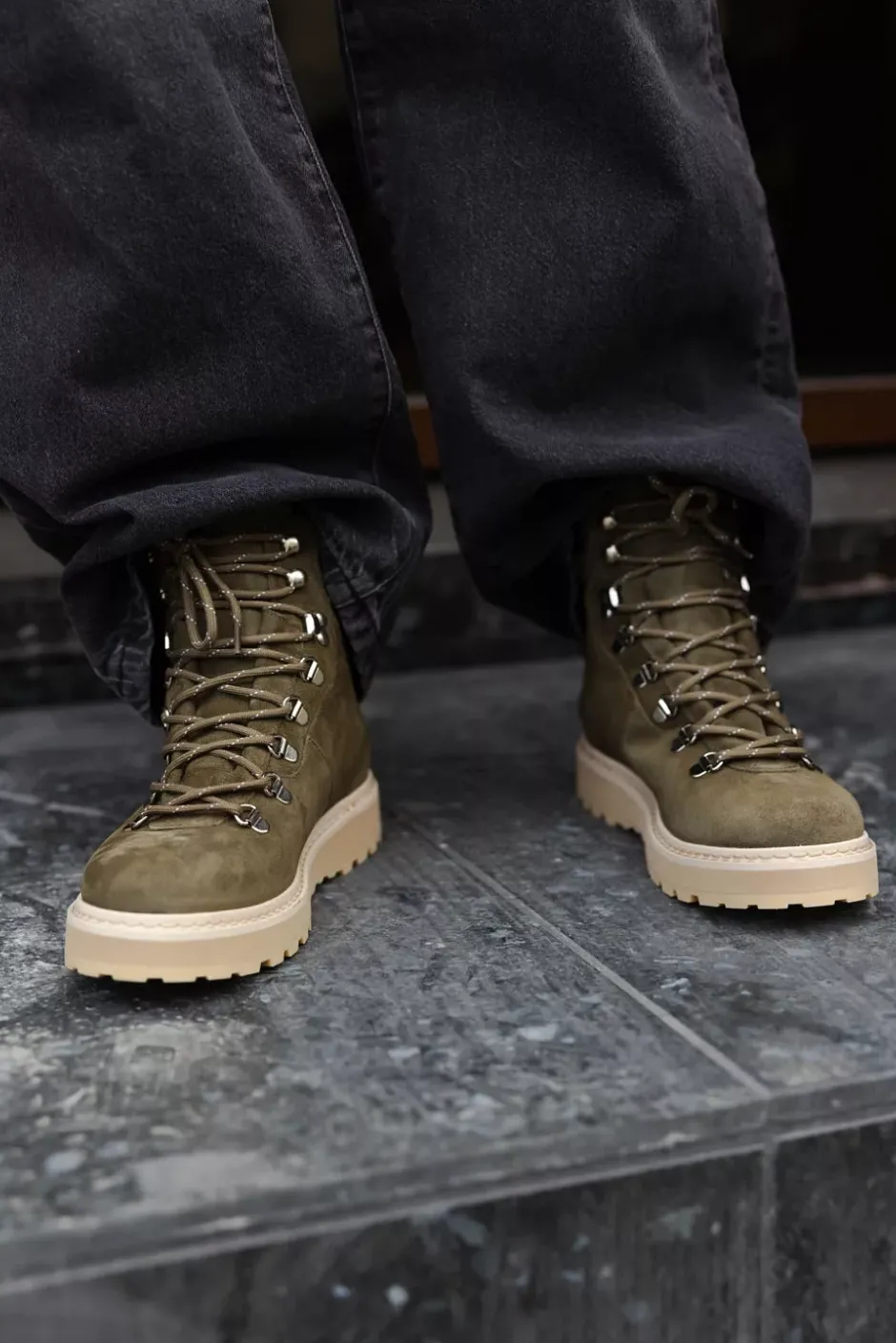 Hiking Suede Forest^MONO New