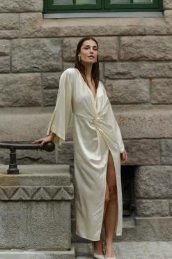 Honor Dress Vanilla^ENVELOPE1976 New