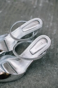 Kaian Metallic Leather Wrap Around Crystal Strap Pump Silver^SIMKHAI Online