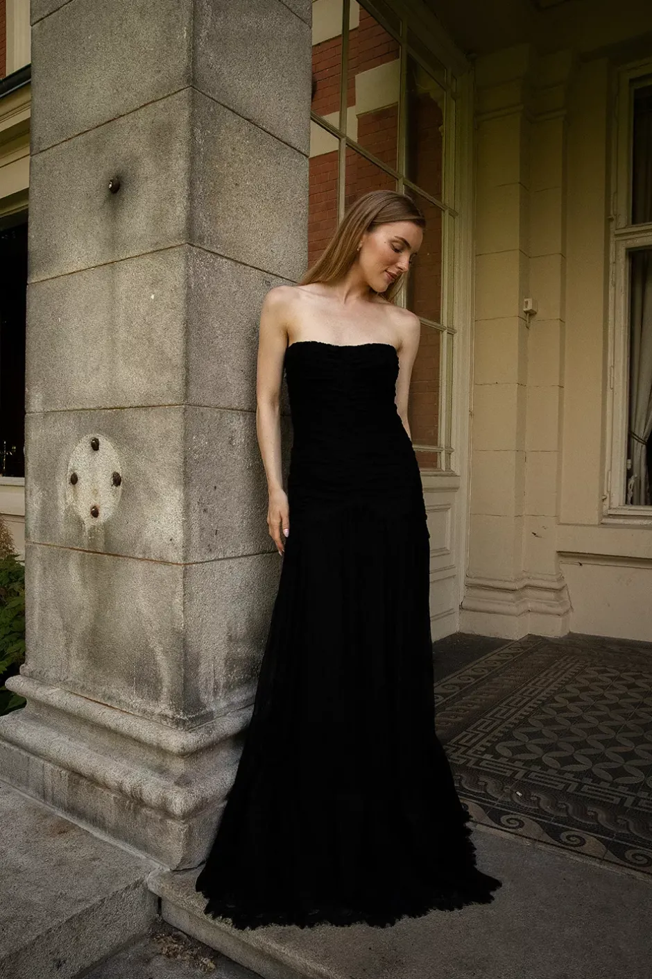 Lace Rouching Gown Black^CARMA Best