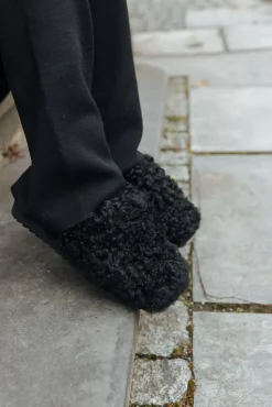 Lounge Slippers Black^ENVELOPE1976 New