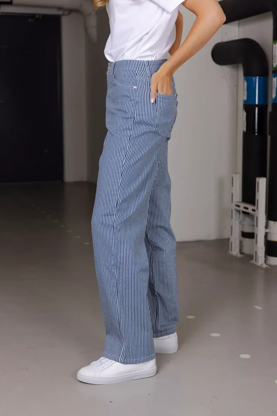 LunaFV Regular 825 Blue Stripe^FIVE UNITS Fashion