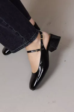 Lyon Black^BUKELA Fashion