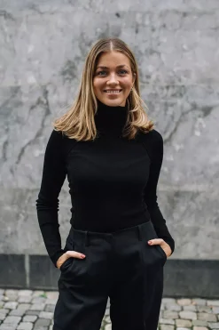 Merino Turtleneck Black^DAGMAR Discount
