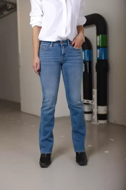 New Luz Bootcut Medium Blue^REPLAY Fashion