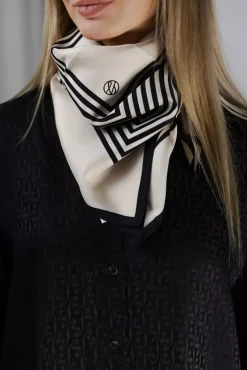 No. 1 Sand & Black^LESCARF New