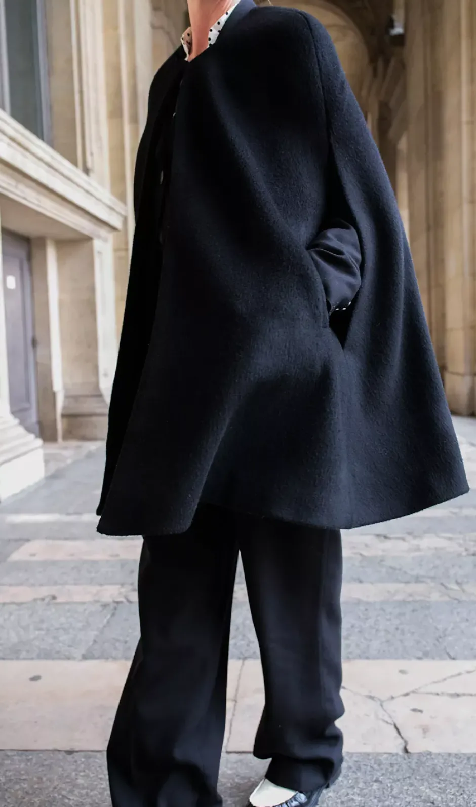 Nordic Cape Black^HIIL STUDIO Outlet