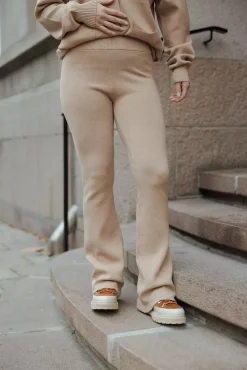Olly Flare Pants Camel^LUNE ACTIVE New