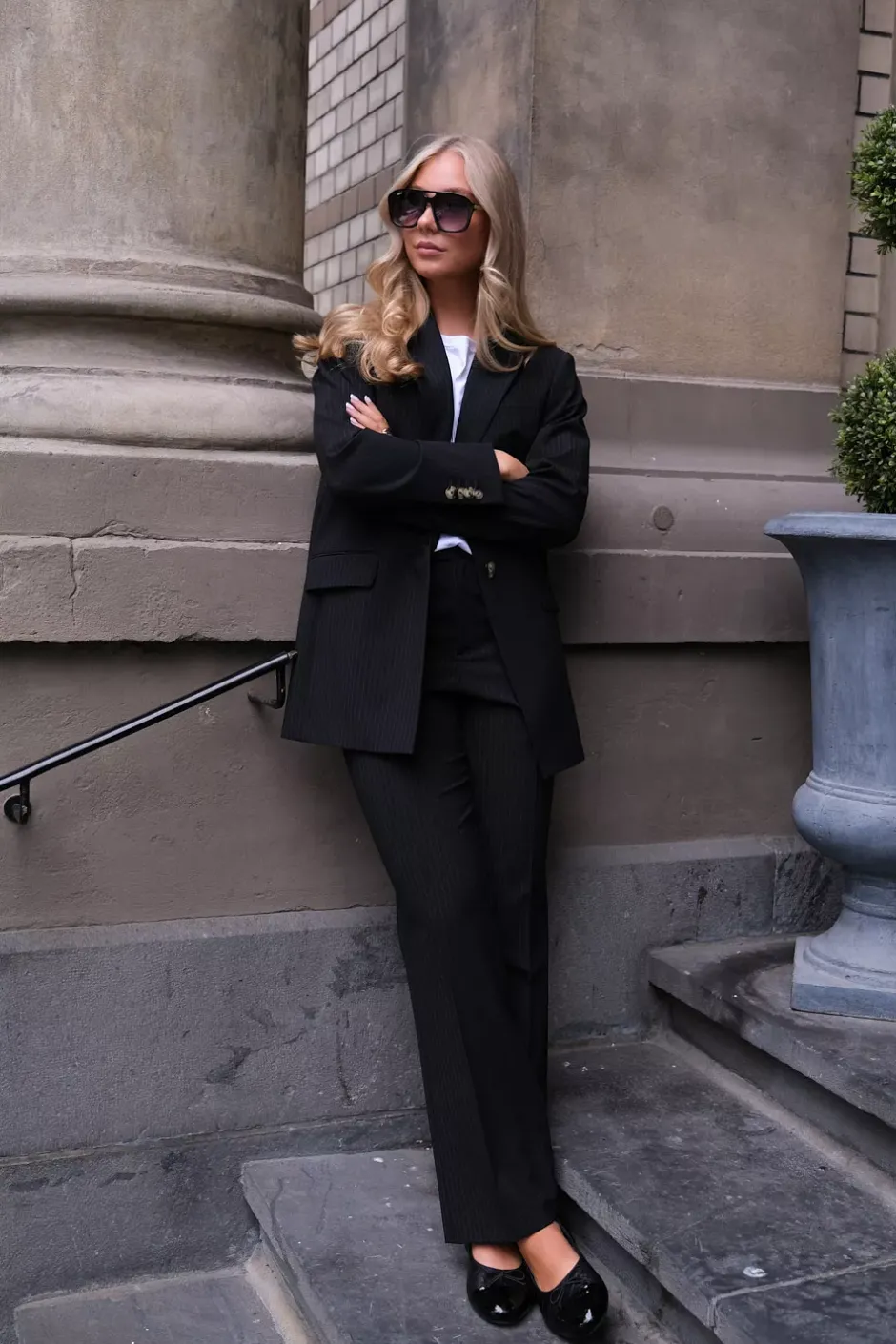 Rani Long Blazer Black Pinstripe^SAND Best