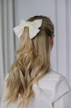 Satin Bow Hair Clip Creme^HIIL STUDIO Sale