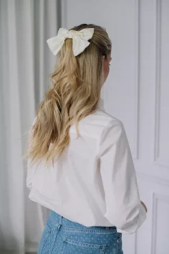 Satin Bow Hair Clip Creme^HIIL STUDIO Sale
