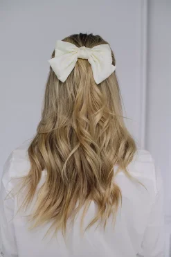 Satin Bow Hair Clip Creme^HIIL STUDIO Sale