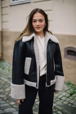 Short Shearling Jacket Black^DAGMAR Discount