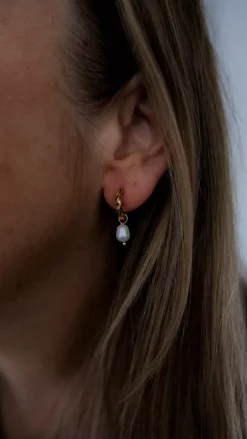 Simple Pearl Hoops Gold^HIIL STUDIO JEWELRY New