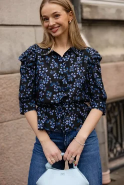 Sonia Blouse Black^MUNTHE New