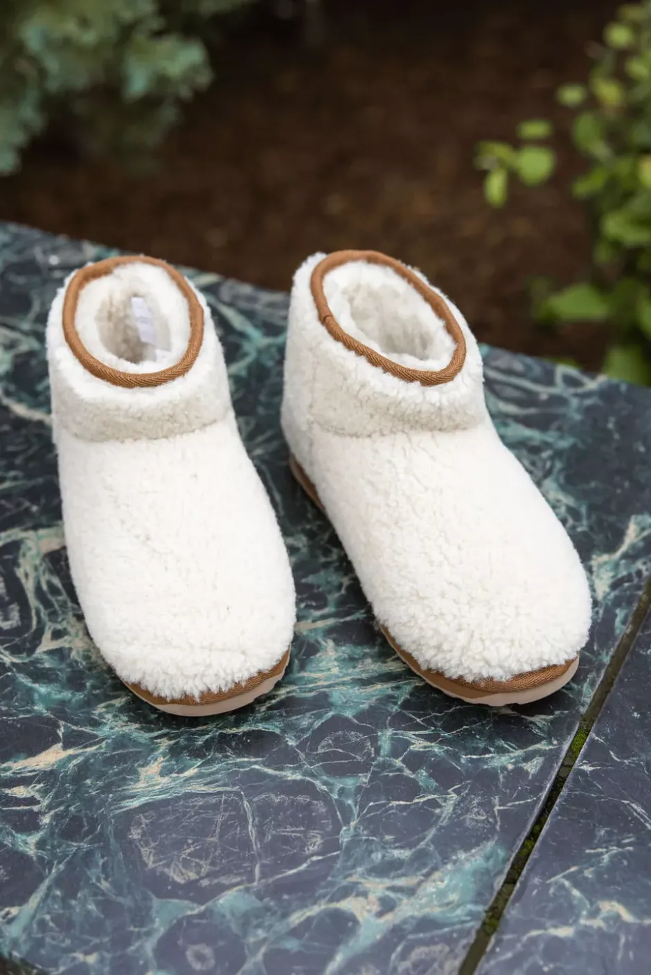 Stinger Micro Teddy Boots Natural^EMU Online