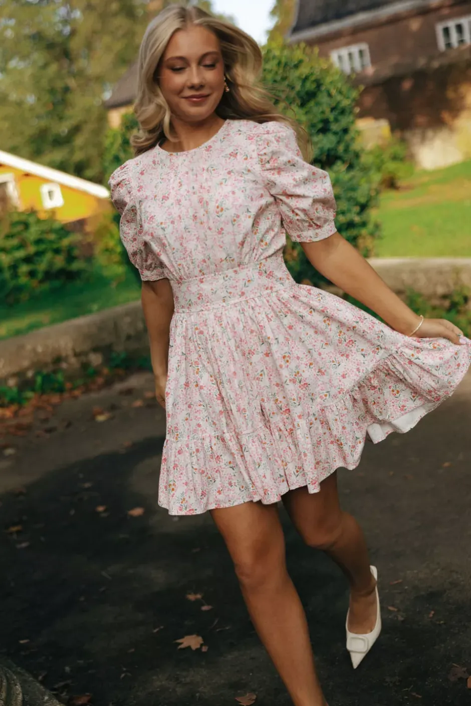 Structured Mini Dress Petite Flowers^BY TIMO Fashion