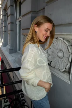 Tahlis Knit Ivory^MUNTHE Best