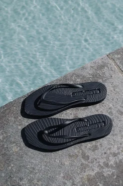 Tapered Flip Flops Black^SLEEPERS Online