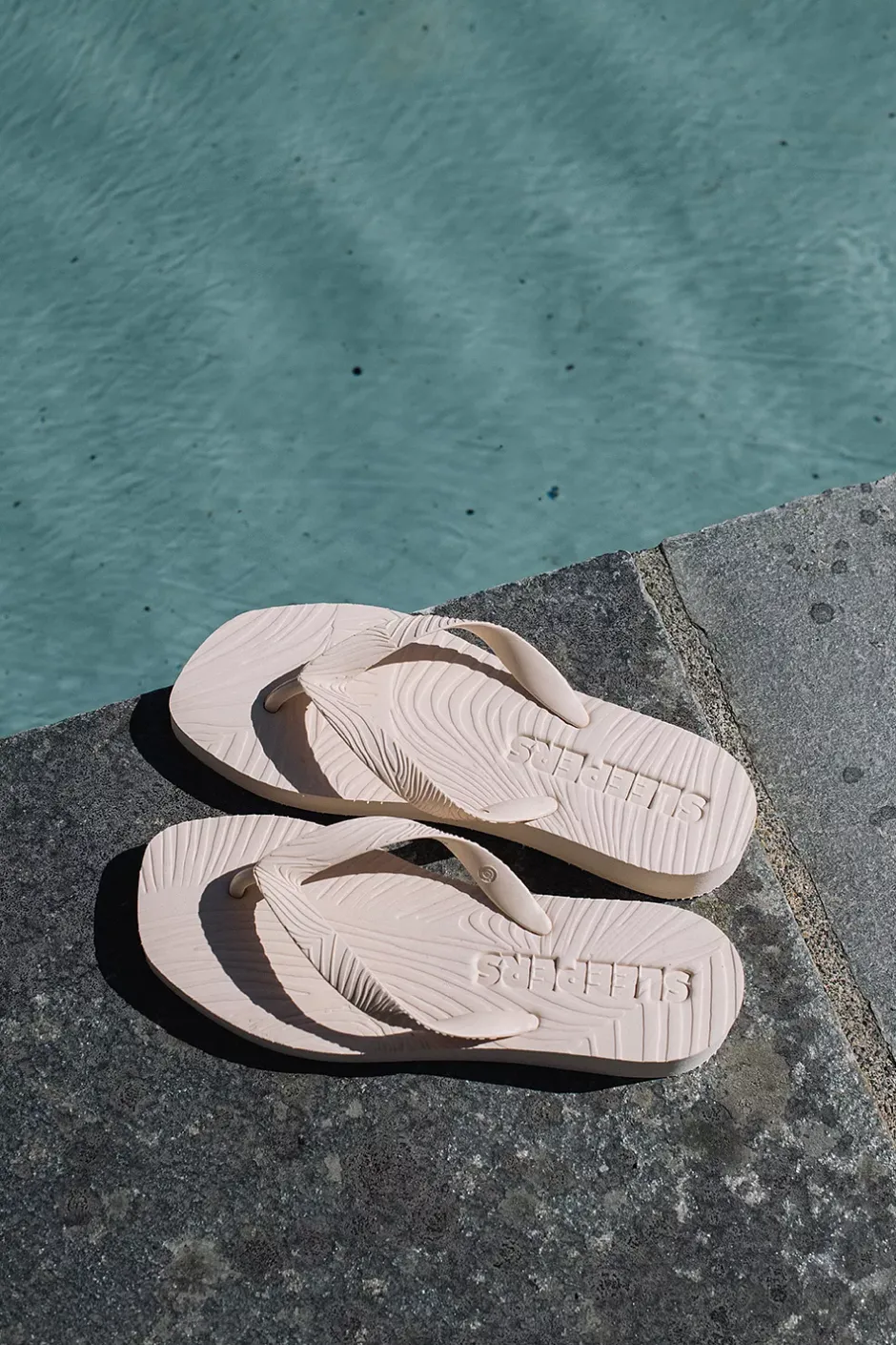 Tapered Platform Flip Flops Eggnog^SLEEPERS Clearance