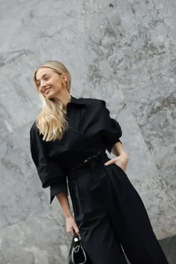 Viola Black^CARMA Online