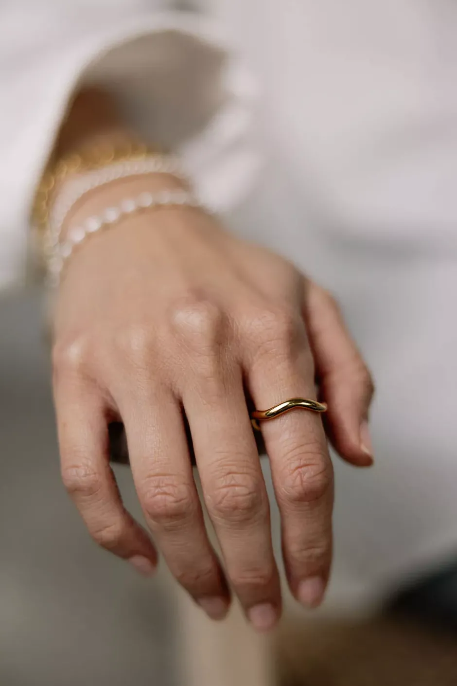 Wavy Ring Gold^HIIL STUDIO JEWELRY Fashion