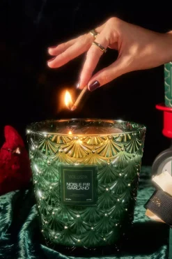 3-Wick Hearth Candle Noble Fir Garland^VOLUSPA Clearance